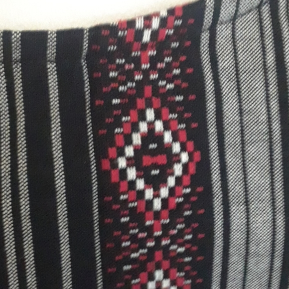 Jamie black white and red stripped dress size M - Picture 7 of 8